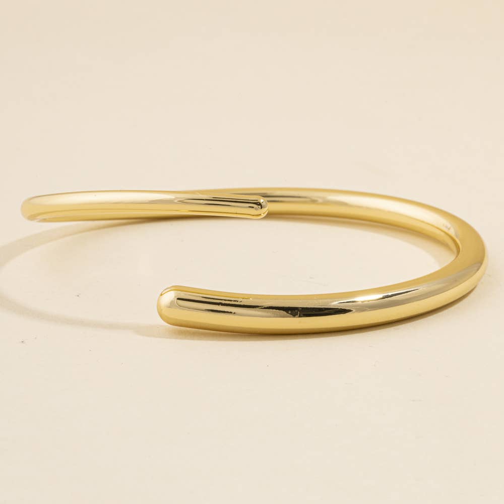The Unbothered Cuff